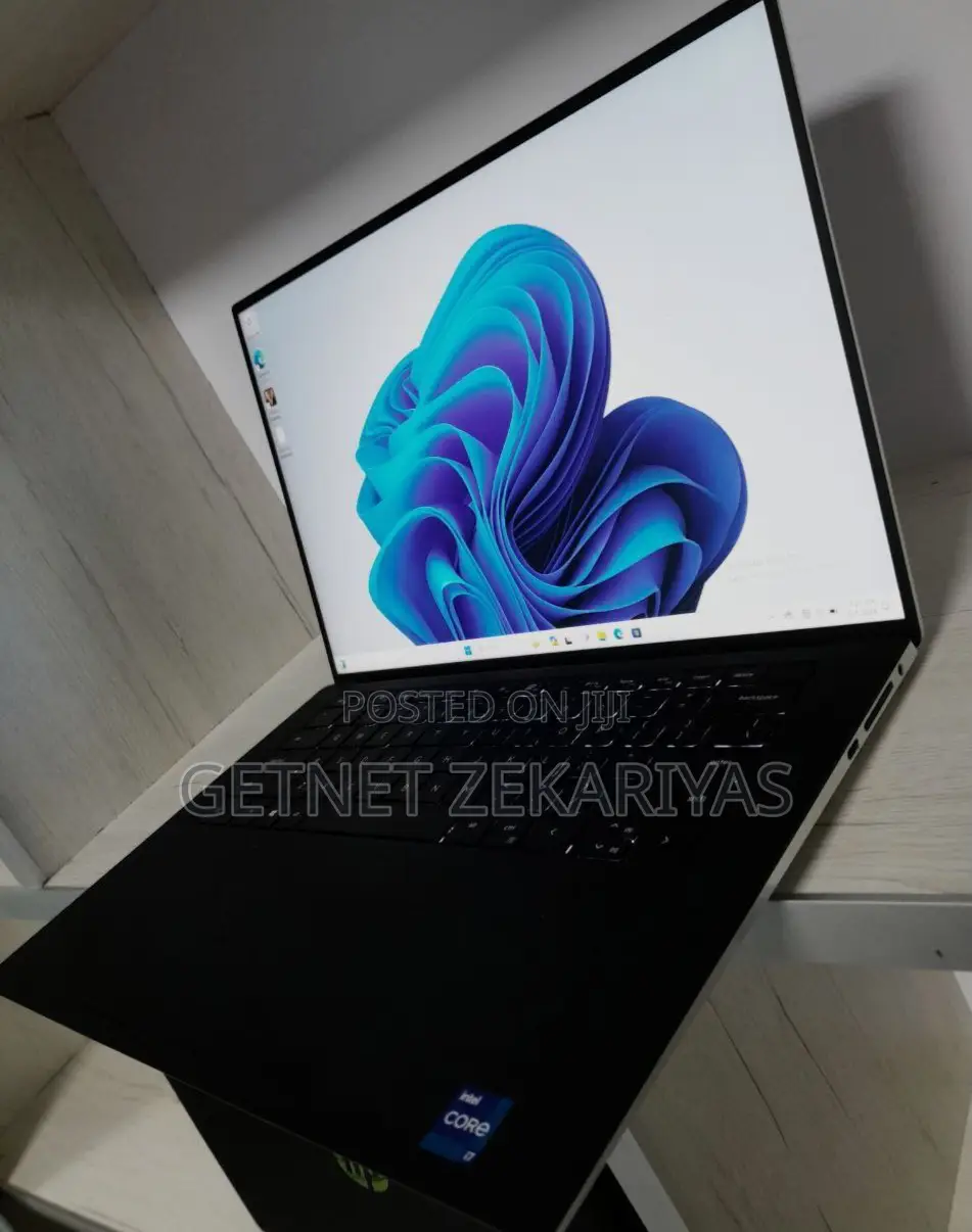 New Laptop Dell XPS 15 16GB Intel Core I7 SSD 1T