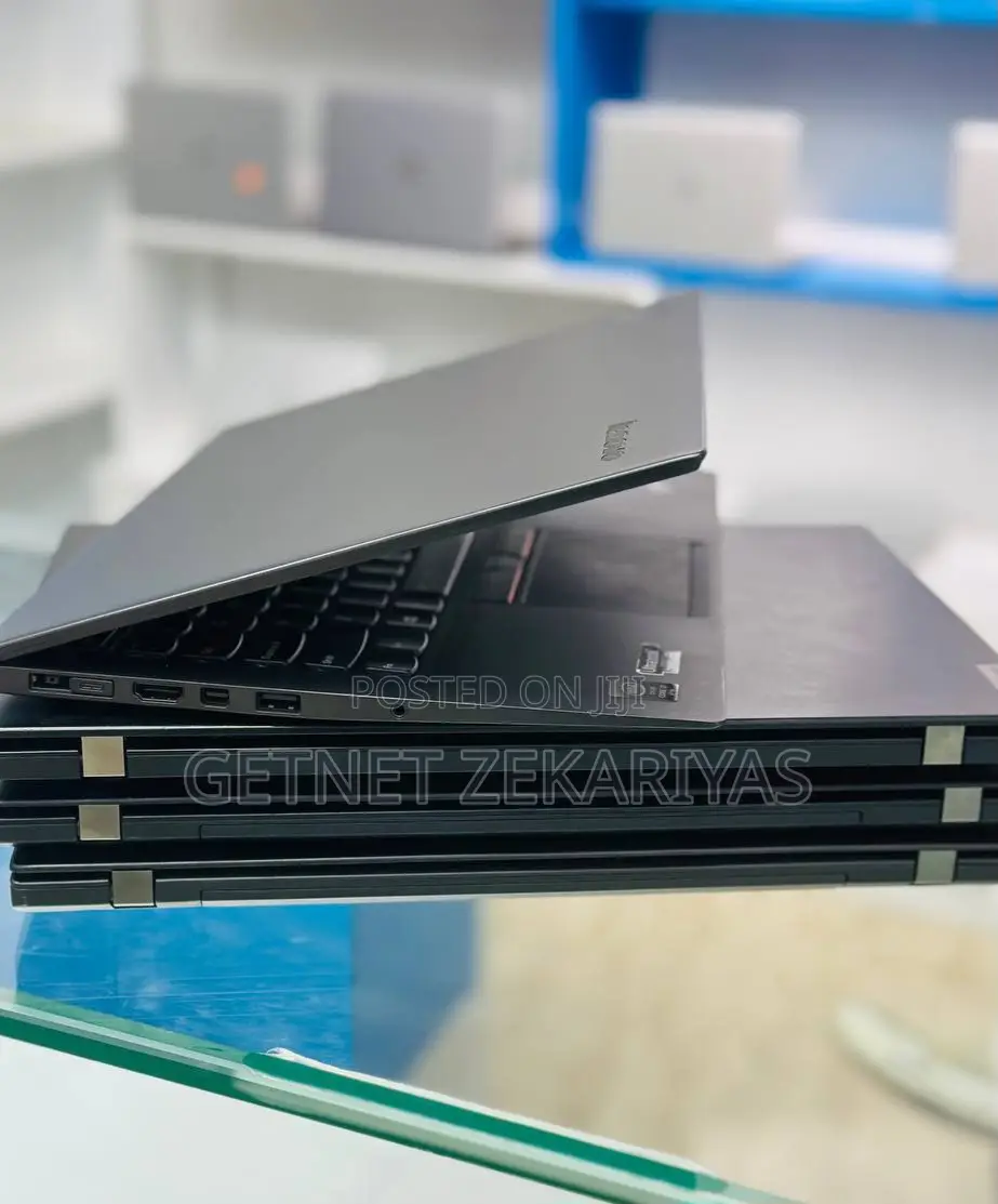 New Laptop Lenovo ThinkPad X1 Carbon 8GB Intel Core I7 SSD 256GB