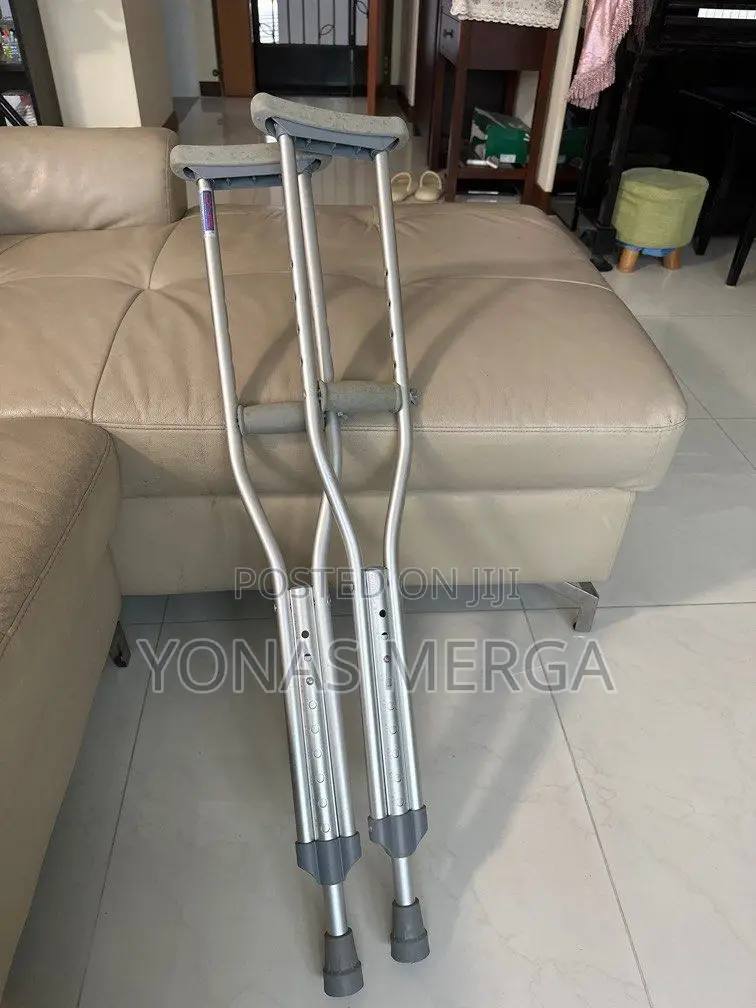 Aluminum Crutch With Button釘crutches占crunch艸cranch/ክራንች+ክራንች