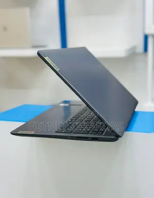 New Laptop Lenovo Ideapad 3 4GB Intel Core I3 SSD 256GB