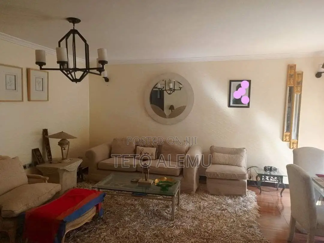 2bdrm Apartment in የሚሸጥ አፓርትመንት Cmc ፀሀይ, Bole for sale