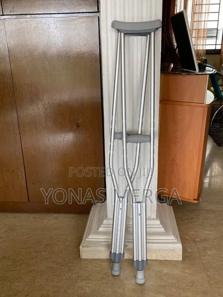 Crutches/ Walking Stick走alloying Crutches址cranch%Crunch_ክራንች