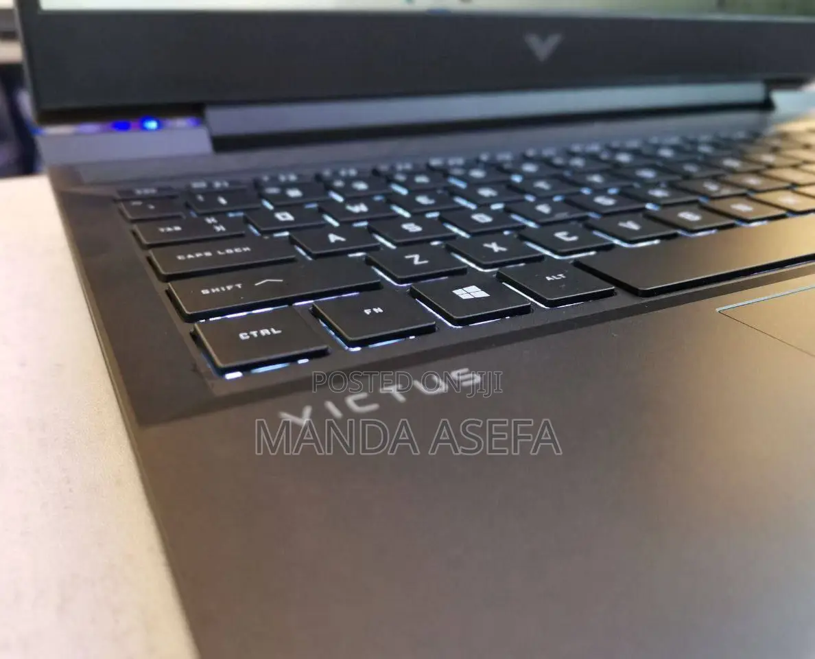 New Laptop HP Victus 15 16GB AMD Ryzen 5 SSD 1T
