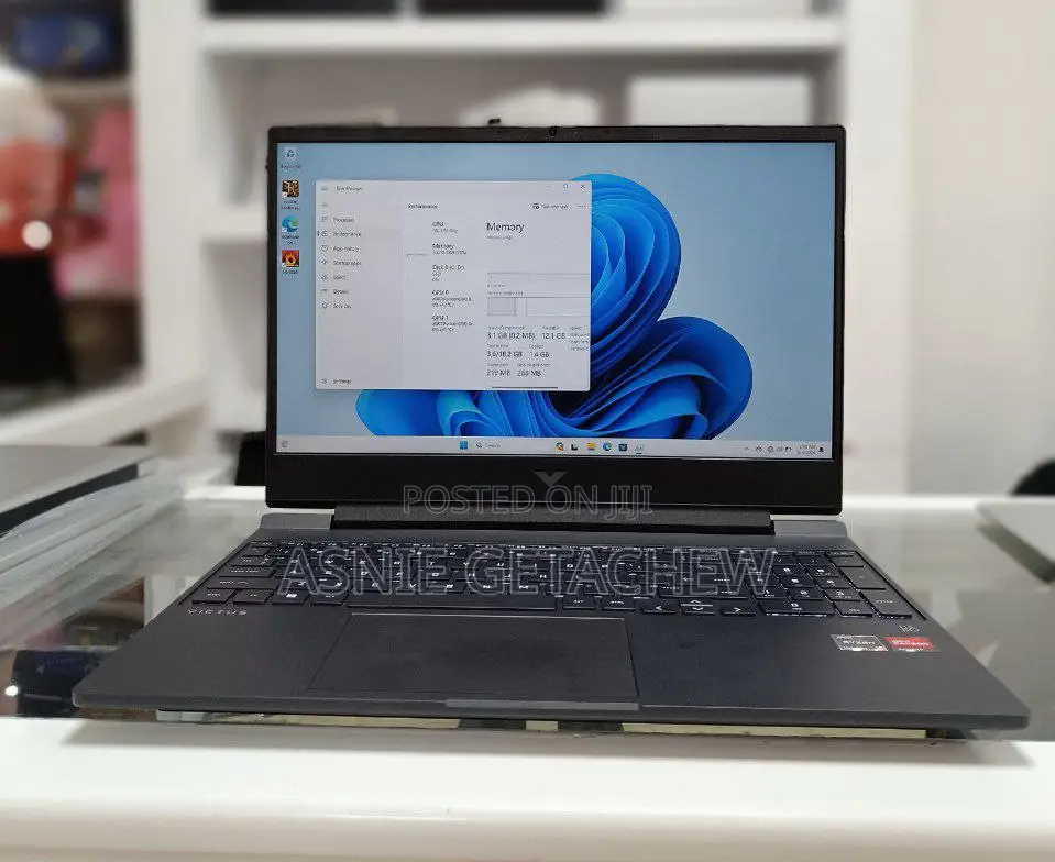 New Laptop HP 16GB AMD Ryzen 5 SSD 1T