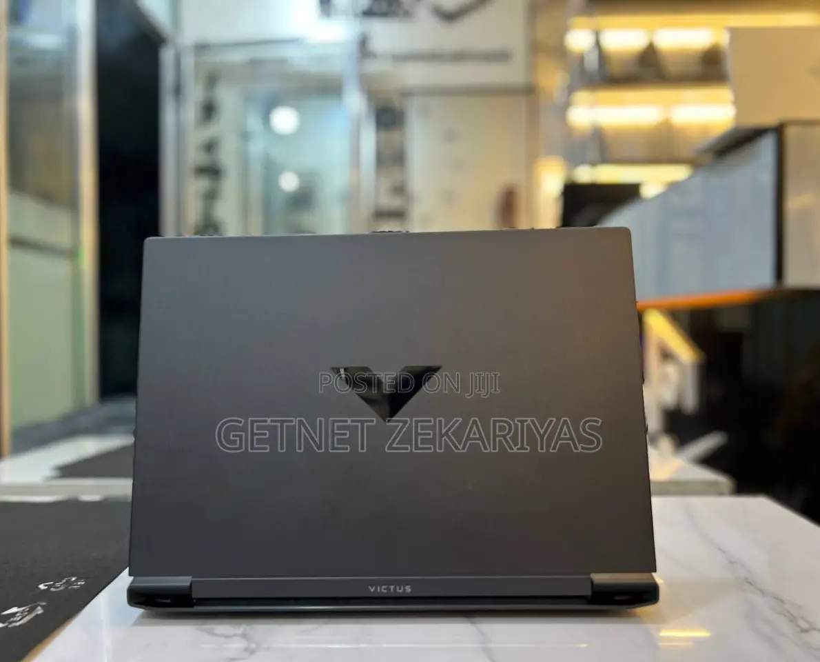New Laptop HP Victus 16 16GB AMD Ryzen 5 SSD 1T