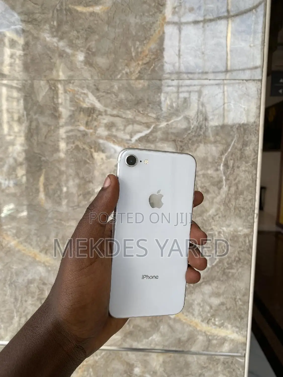 New Apple iPhone 8 64 GB White