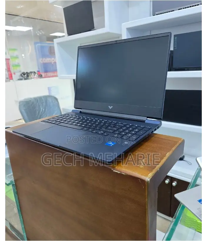 New Laptop HP Victus 15 8GB Intel Core I5 SSD 512GB