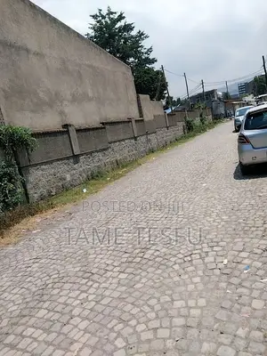 1bdrm House in Wosene Hisphalti, Yeka for sale