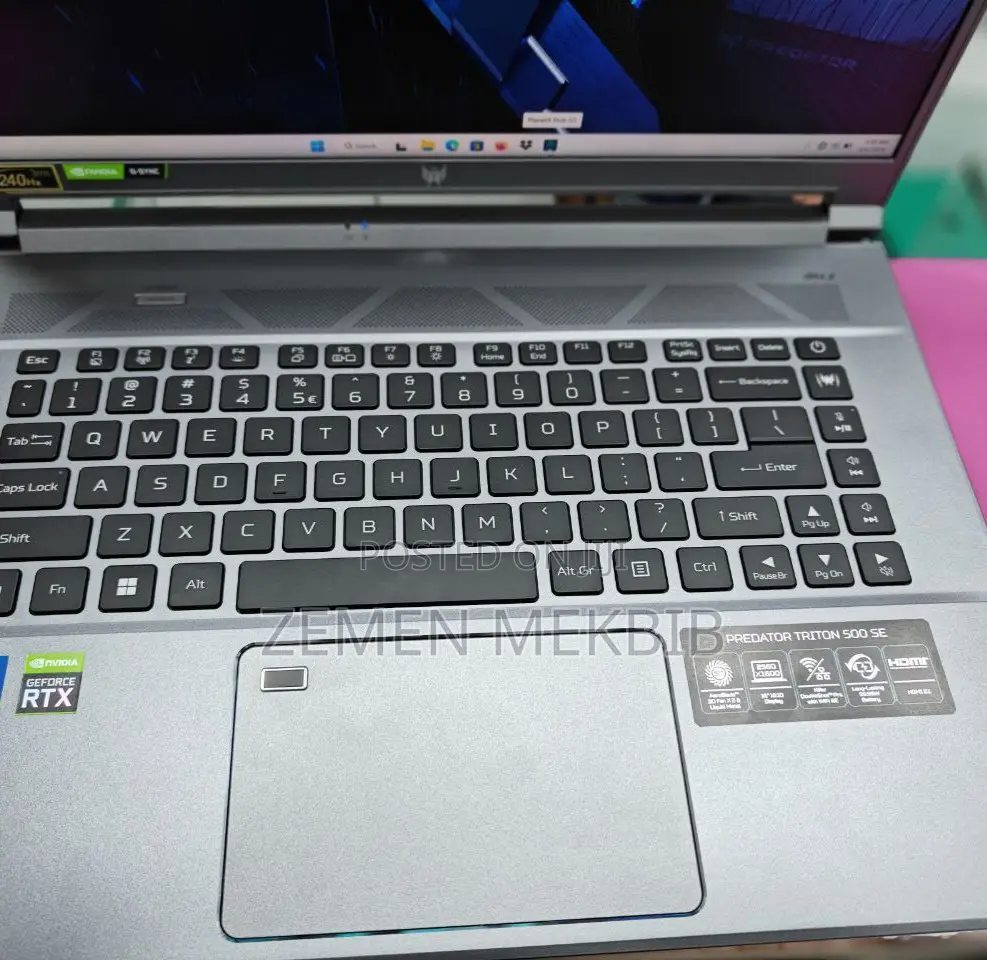 New Laptop Acer Predator Helios 300 16GB Intel Core I7 SSD 2T