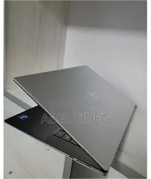 New Laptop Dell XPS 15 16GB Intel Core I7 SSD 1T