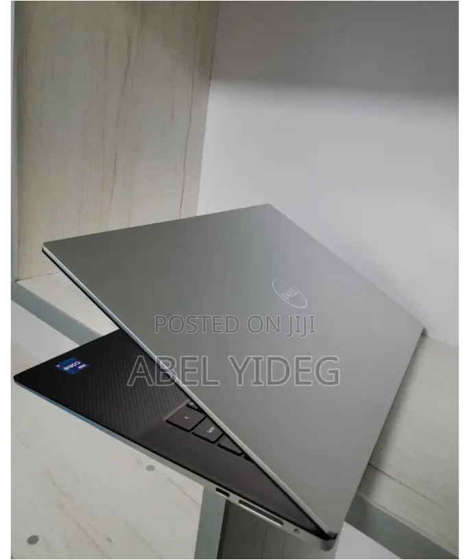 New Laptop Dell XPS 15 16GB Intel Core I7 SSD 1T