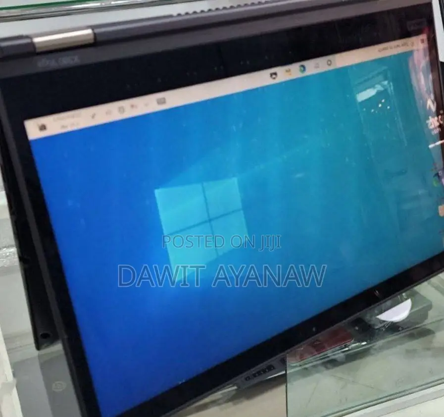 New Laptop Lenovo ThinkPad Yoga 370 8GB Intel Core I5 SSD 512GB