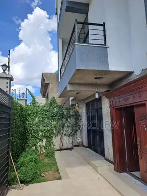 9bdrm Duplex in Ayat, G+3+Terrace, Bole for sale