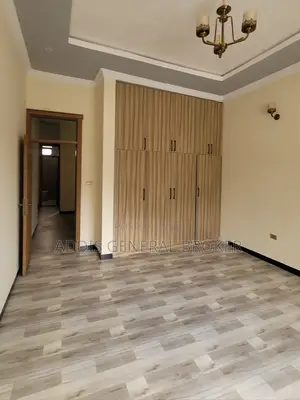 6bdrm Villa in ቦሌ ቡልቡላ, Bole for sale