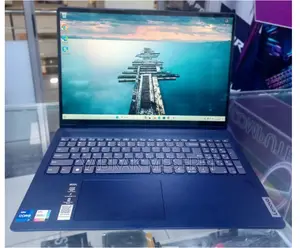 New Laptop Lenovo Flex 5 16GB Intel Core I7 SSD 512GB