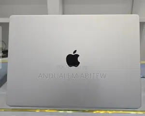 New Laptop Apple MacBook Pro 2022 M2 16GB Apple M2 SSD 1T