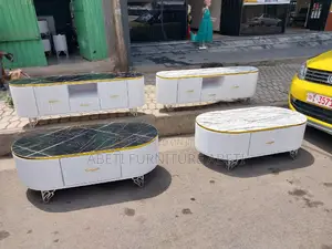 Photo - ቲቪስታንድእናቴብል