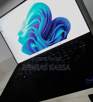 Photo - New Laptop Dell XPS 15 16GB Intel Core I7 SSD 1T