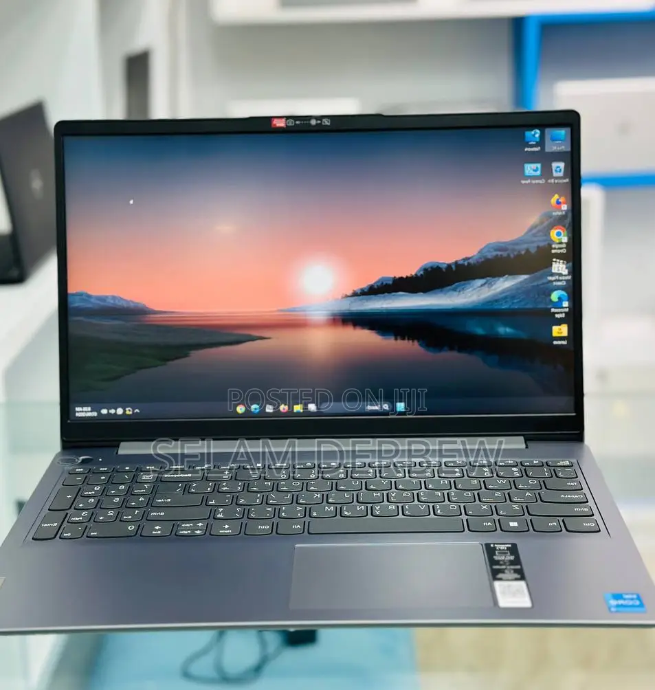 New Laptop Lenovo Ideapad 3 4GB Intel Core I3 SSD 256GB