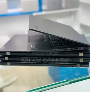 Photo - New Laptop Lenovo ThinkPad X1 Carbon 8GB Intel Core I7 SSD 256GB