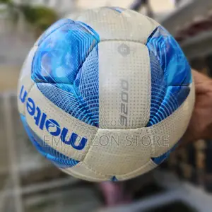 Photo - 100% Original Made in Pakistan Molten 3200 Football