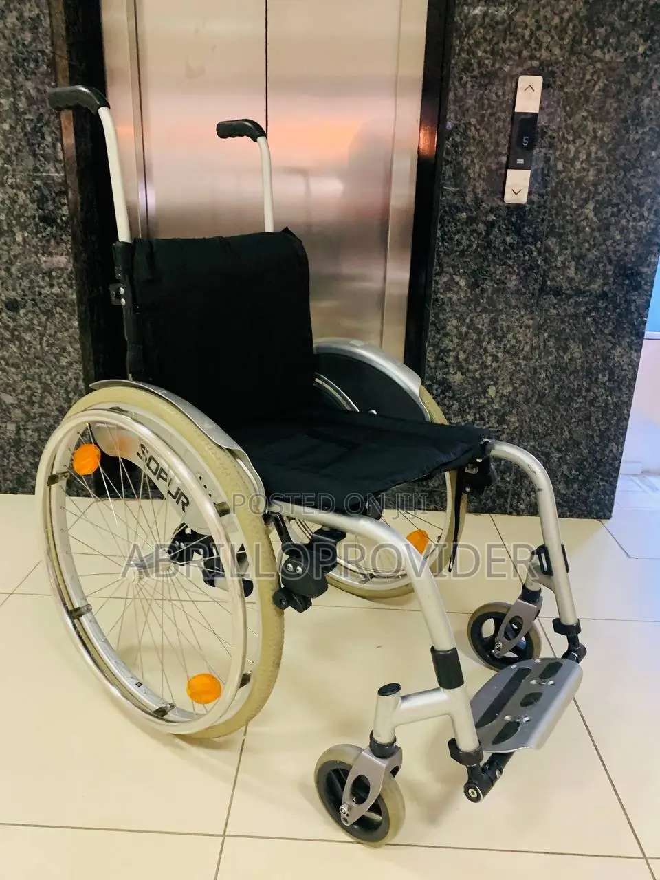 Wheelchair|Sopur|Wheelchair|USA|Wheelchair|Wheelchair|Second