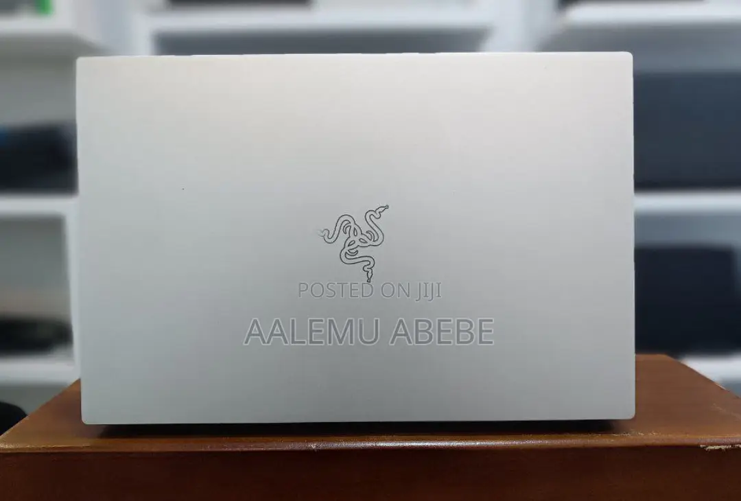 New Laptop Razer Blade 16GB Intel Core I7 SSD 512GB