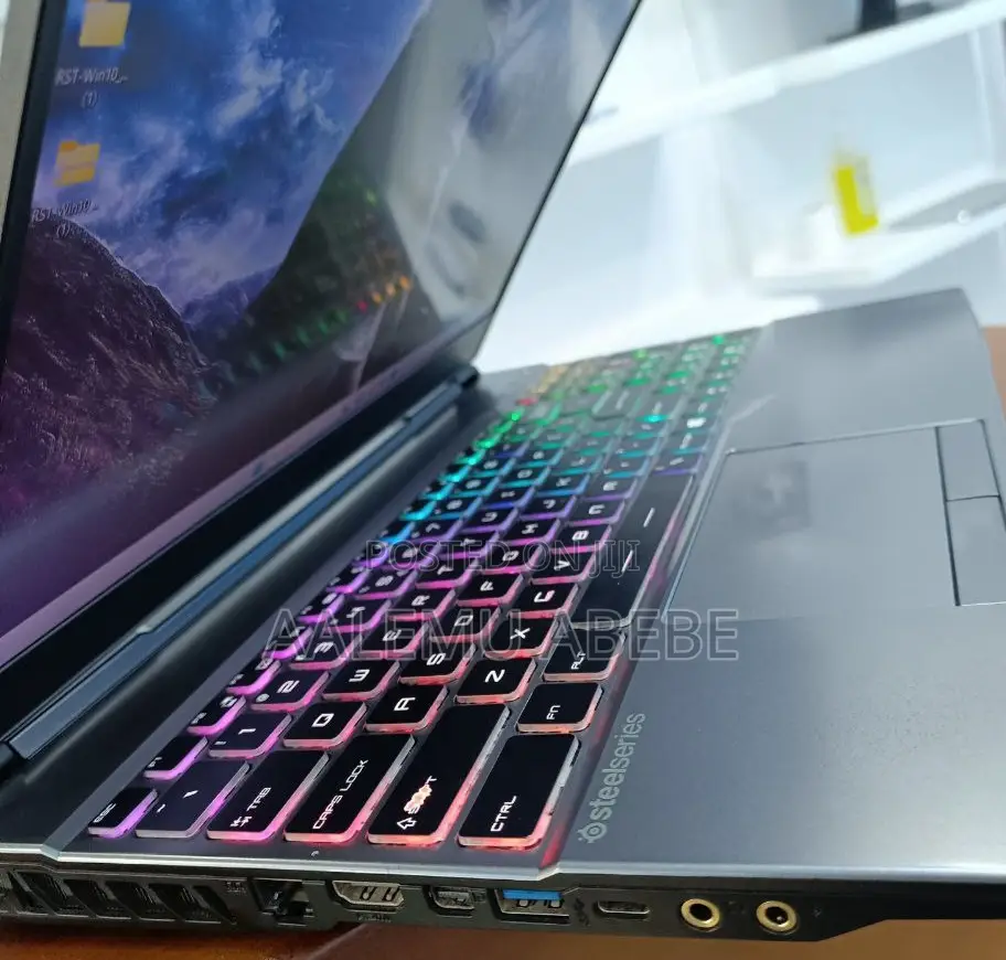 New Laptop MSI GP75 Leopard 16GB Intel Core I7 HDD+SSD 1T