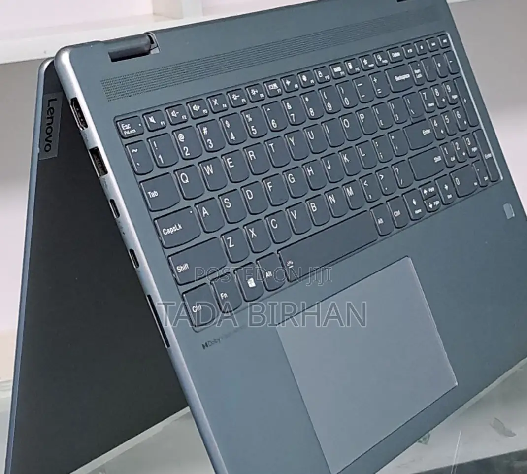 New Laptop Lenovo Yoga 950i 16GB Intel Core I5 SSD 512GB