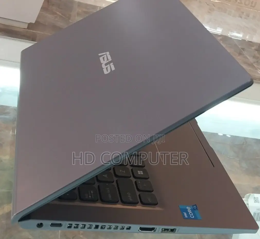 New Laptop Asus VivoBook 15 X510UQ 4GB Intel Core I3 SSD 512GB