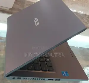 New Laptop Asus VivoBook 15 X510UQ 4GB Intel Core I3 SSD 512GB
