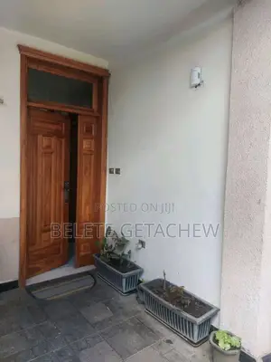 6bdrm Duplex in Ayat G+2 Luxury, Bole for sale