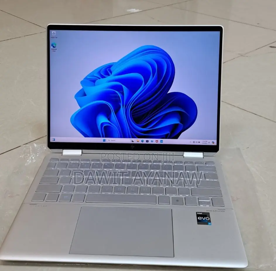 New Laptop HP Spectre 16GB Intel Core I5 SSD 512GB