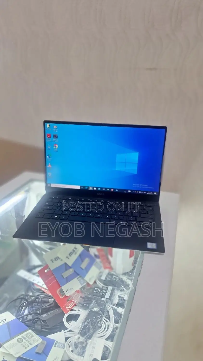 New Laptop Dell XPS 13 16GB Intel Core I7 SSD 512GB