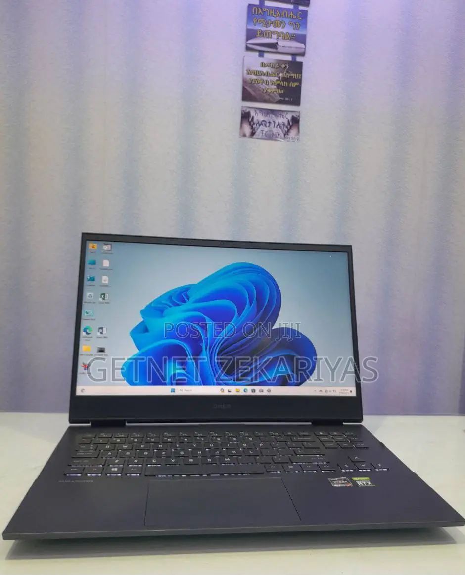New Laptop HP Omen 15 16GB AMD Ryzen 7 SSD 512GB