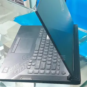 New Laptop Asus ROG Strix G15 16GB AMD Ryzen 7 SSD 1T