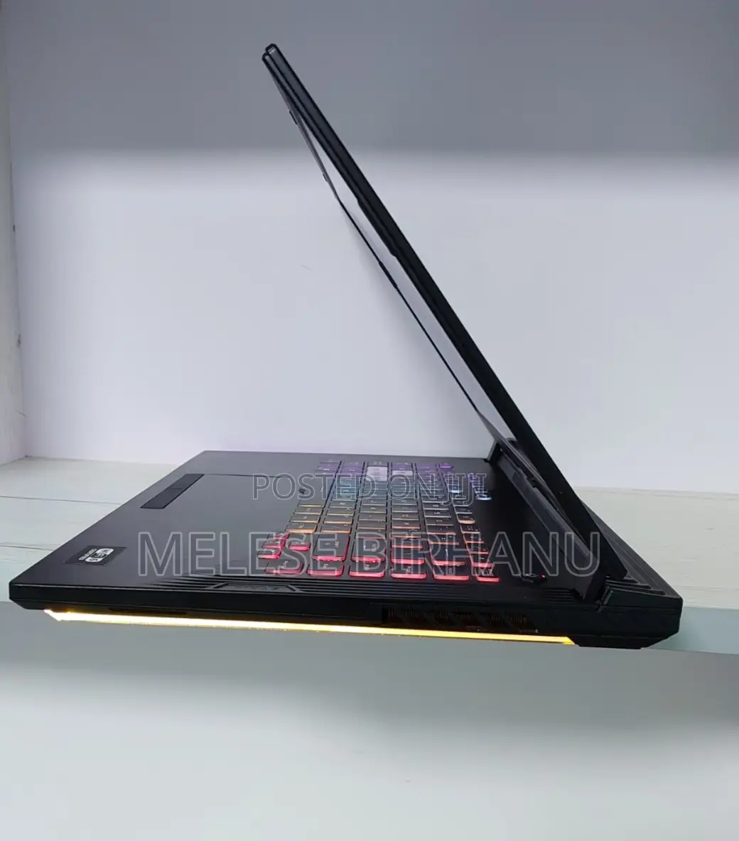 New Laptop Asus 32GB Intel Core I7 SSD 1T