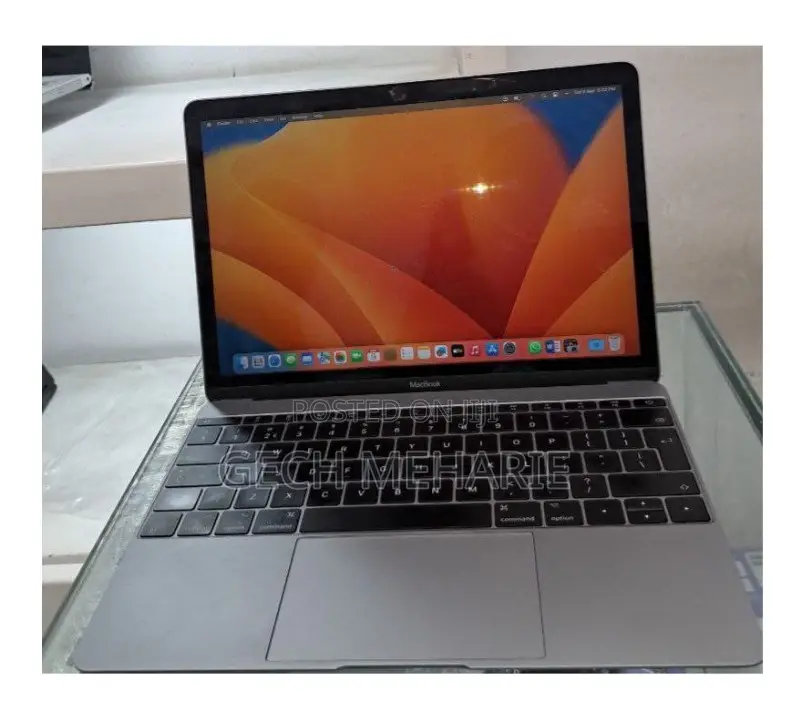 New Laptop Apple MacBook Pro 2017 16GB Intel Core I7 SSD 1T