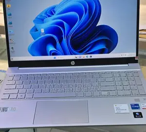 New Laptop HP Pavilion 15 12GB Intel Core I5 SSD 512GB