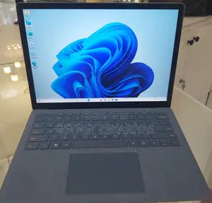 New Laptop Microsoft Surface Pro 4 8GB Intel Core I5 SSD 512GB