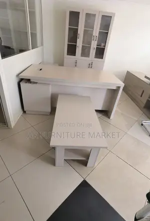 Photo - Office Managerial Full Material