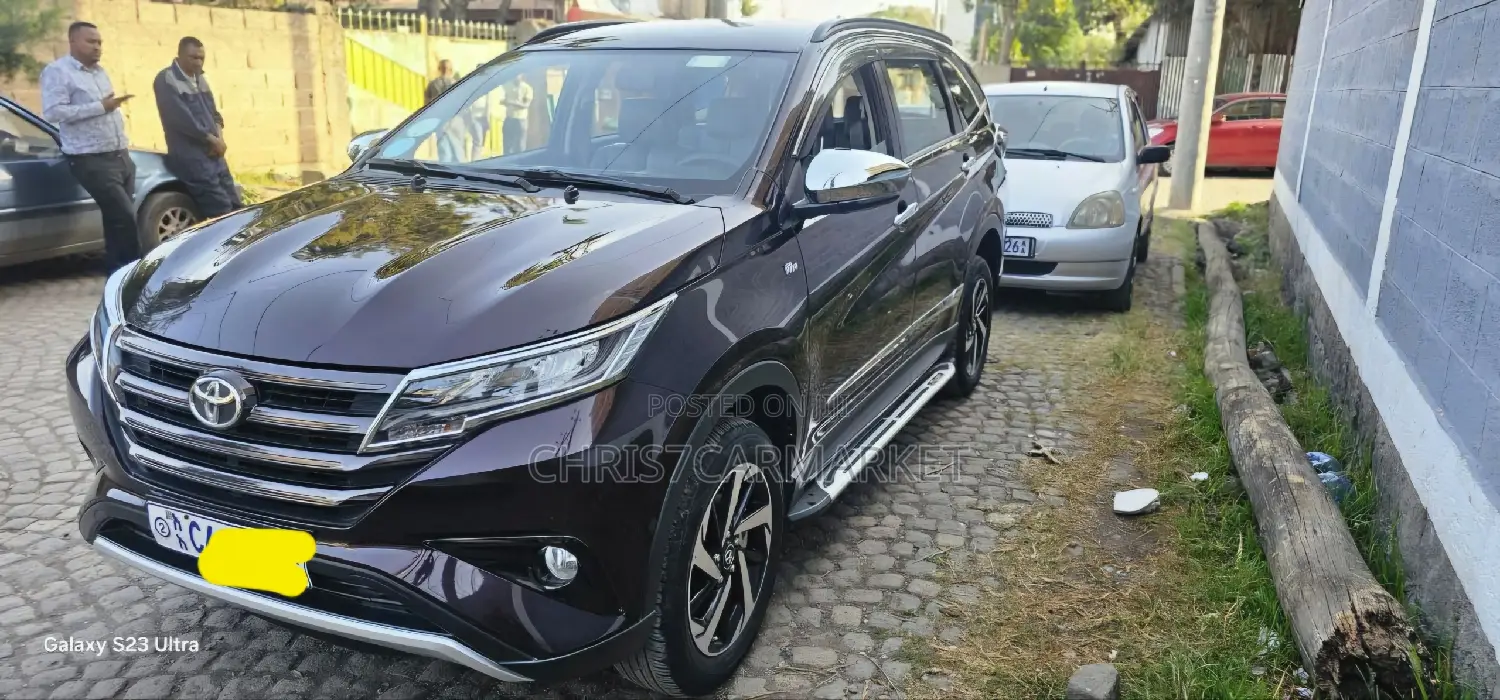 Toyota Rush 2022 Matt Black