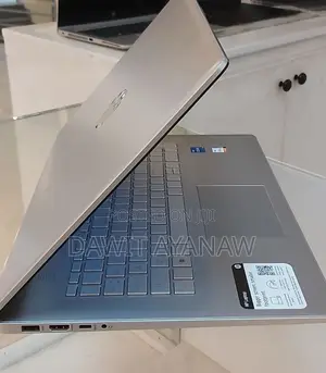 New Laptop HP 16GB Intel Core I5 SSD 256GB