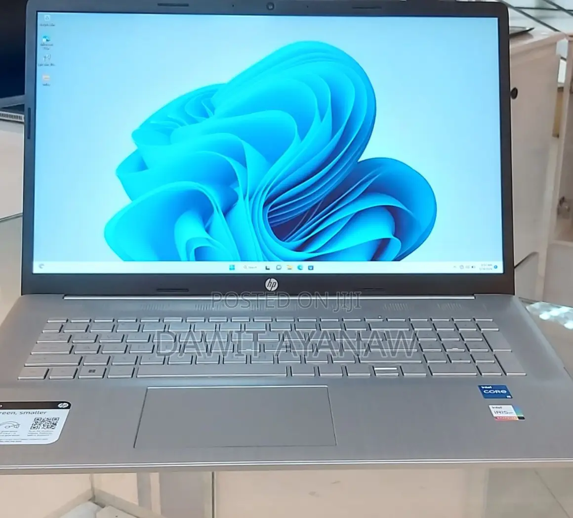 New Laptop HP 16GB Intel Core I5 SSD 256GB