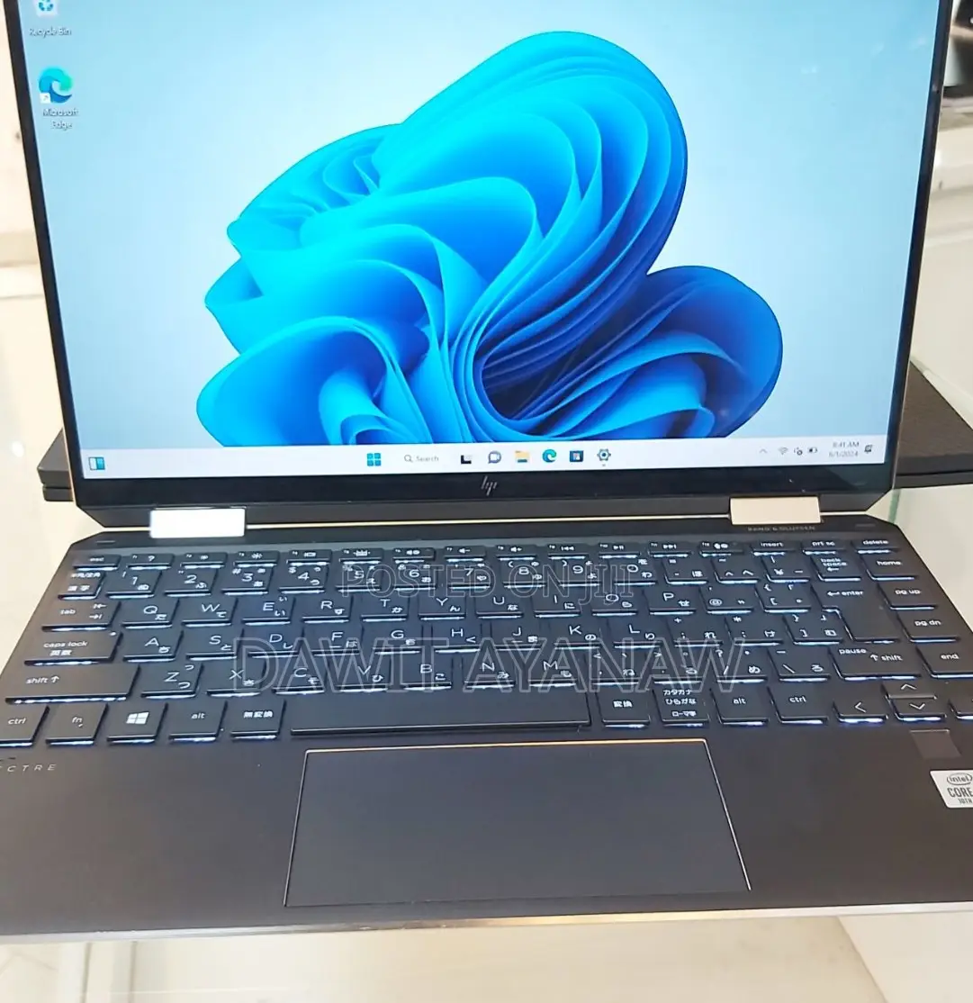 New Laptop HP Spectre 8GB Intel Core I5 SSD 512GB