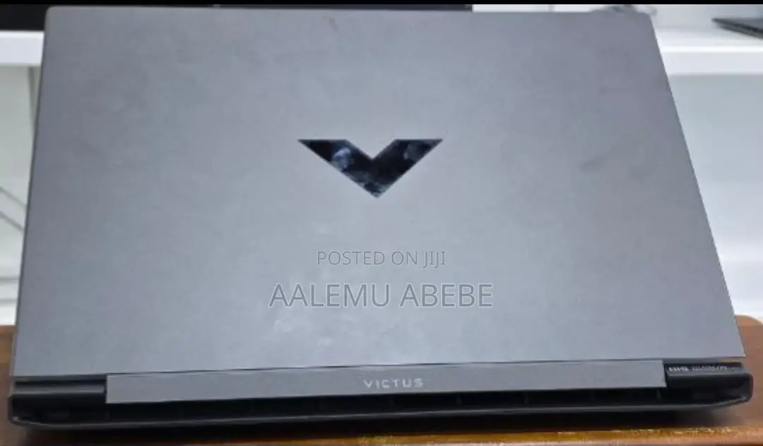 New Laptop HP Victus 16 16GB AMD Ryzen 5 SSD 512GB