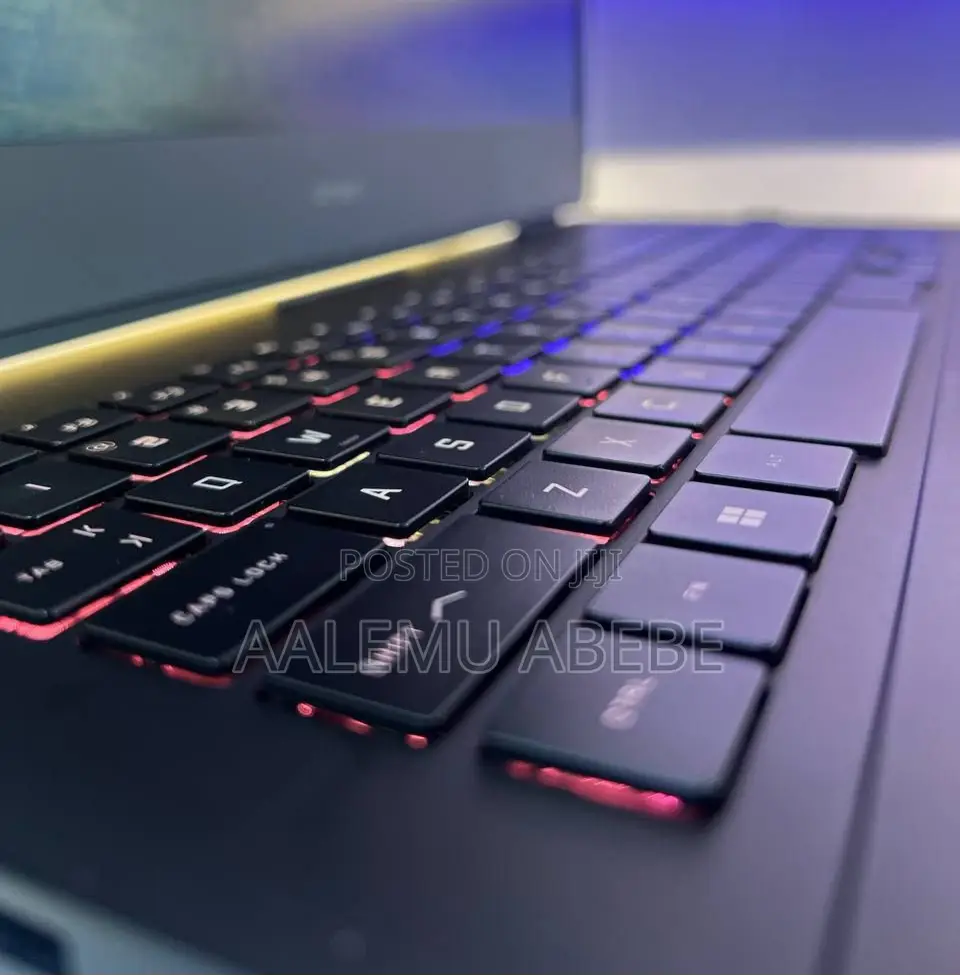 New Laptop HP Omen 16 32GB Intel Core i7 SSD 1T