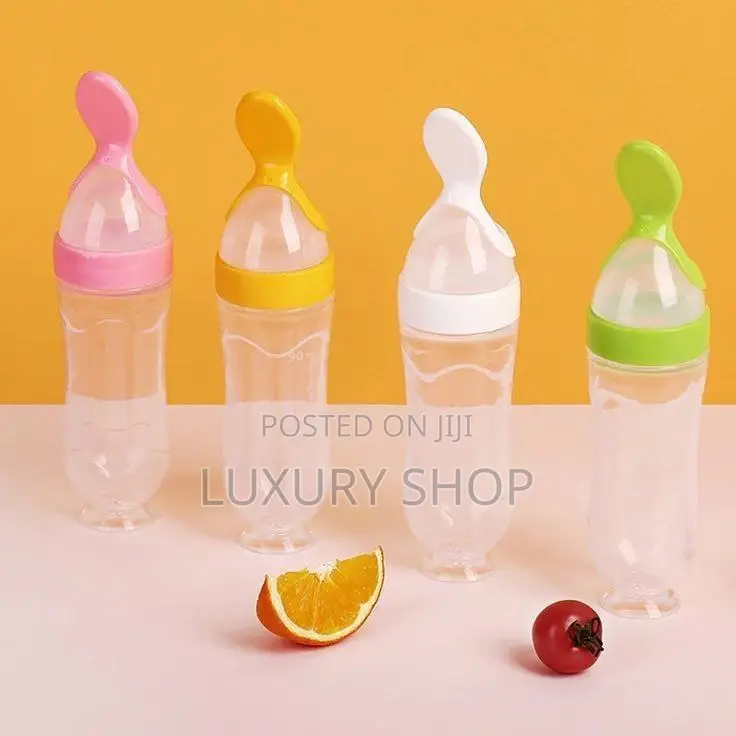 የህፃናት መመገቢያ ጡጦ