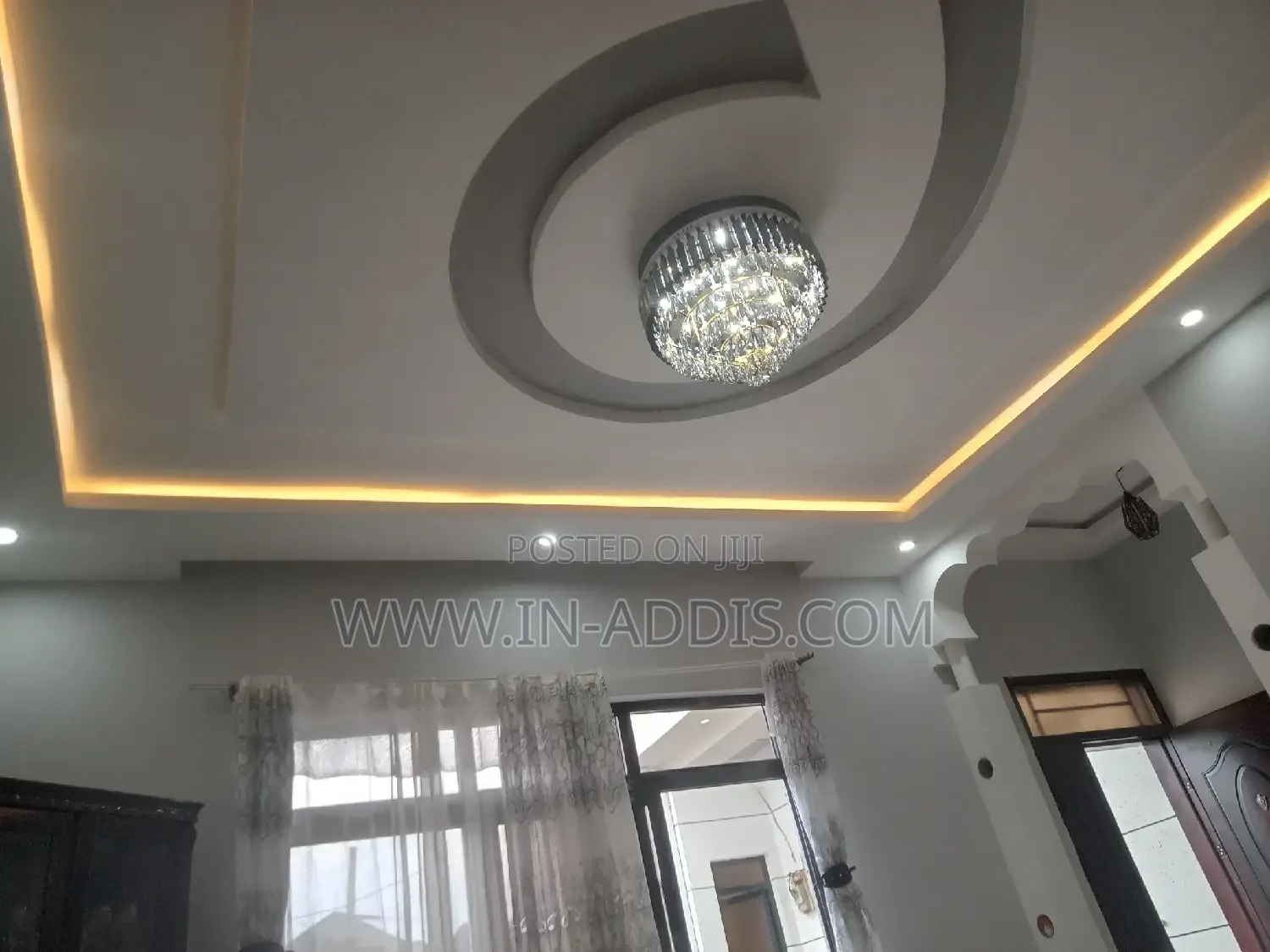 3bdrm Villa in Private, Akaky Kaliti for sale