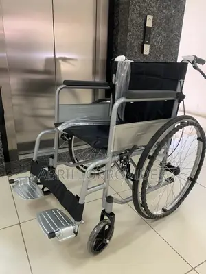 Photo - Wheelchair€%Wheelchair<%#Wheelchair#%Strong%#Wheelchair%Fold